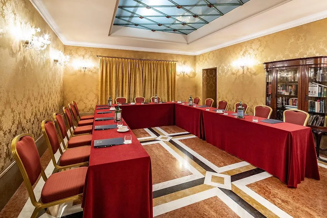Baglioni Hotel Luna - The Leading Hotels Of The World Венеция