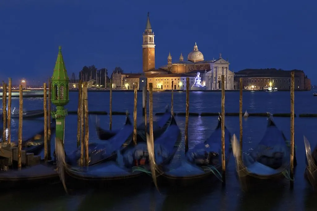Baglioni Hotel Luna - The Leading Hotels Of The World Венеция